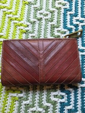 Margot New York Brown Leather Chevron Zip Wallet